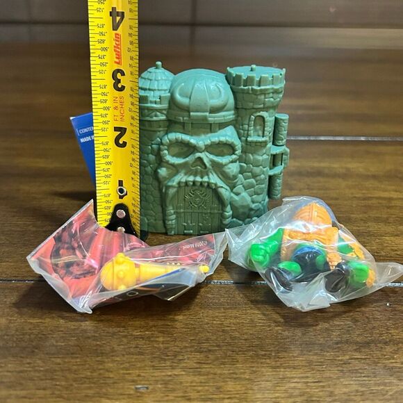 Masters Of The Universe MOTU Eternia Minis Man-at-Arms - Picture 6 of 6